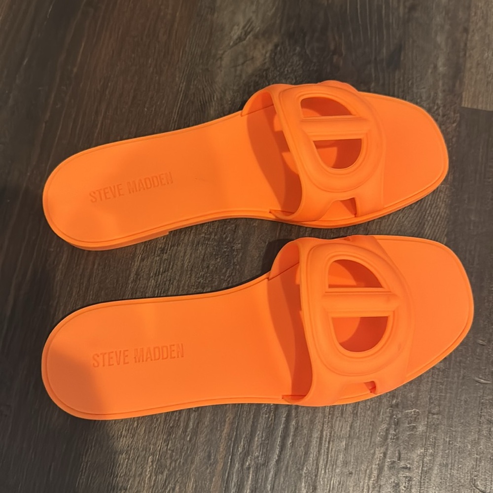Steve Madden Bright Orange Slide Sandals Size 7 Brand New